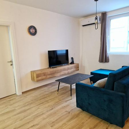 Kid Luxury Apartment سكوبجي المظهر الخارجي الصورة