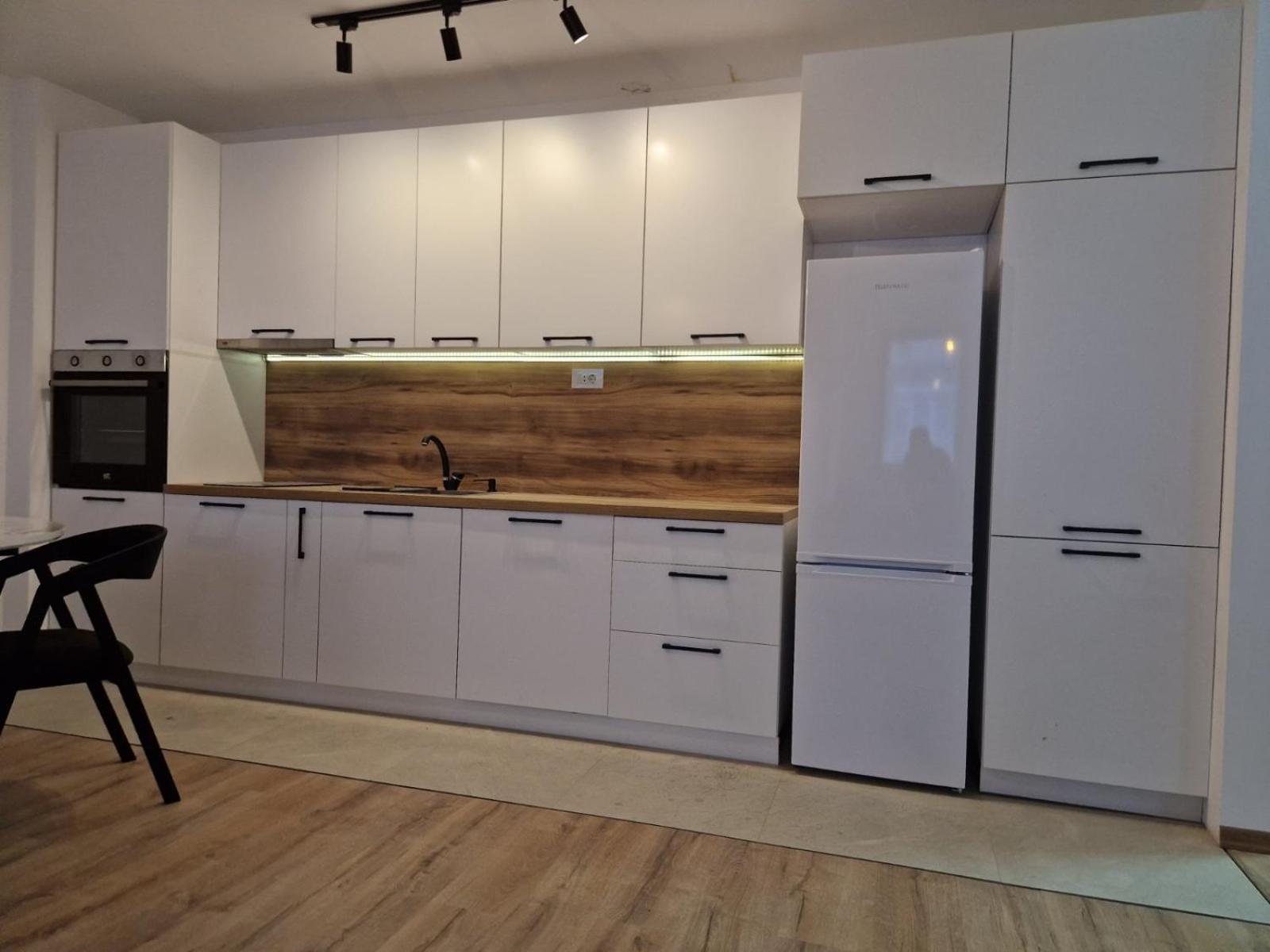 Kid Luxury Apartment سكوبجي المظهر الخارجي الصورة